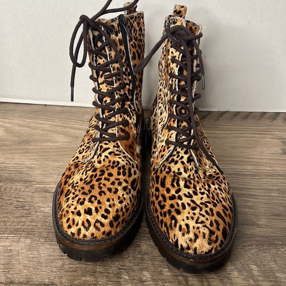 Lucky Brand Cheetah Print Cow Hair Size Zip Lace Up Combat Boots - Picture 3 of 11